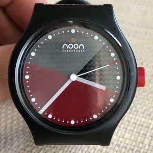 Authentic NOON Copenhagen Black & Wine Watch